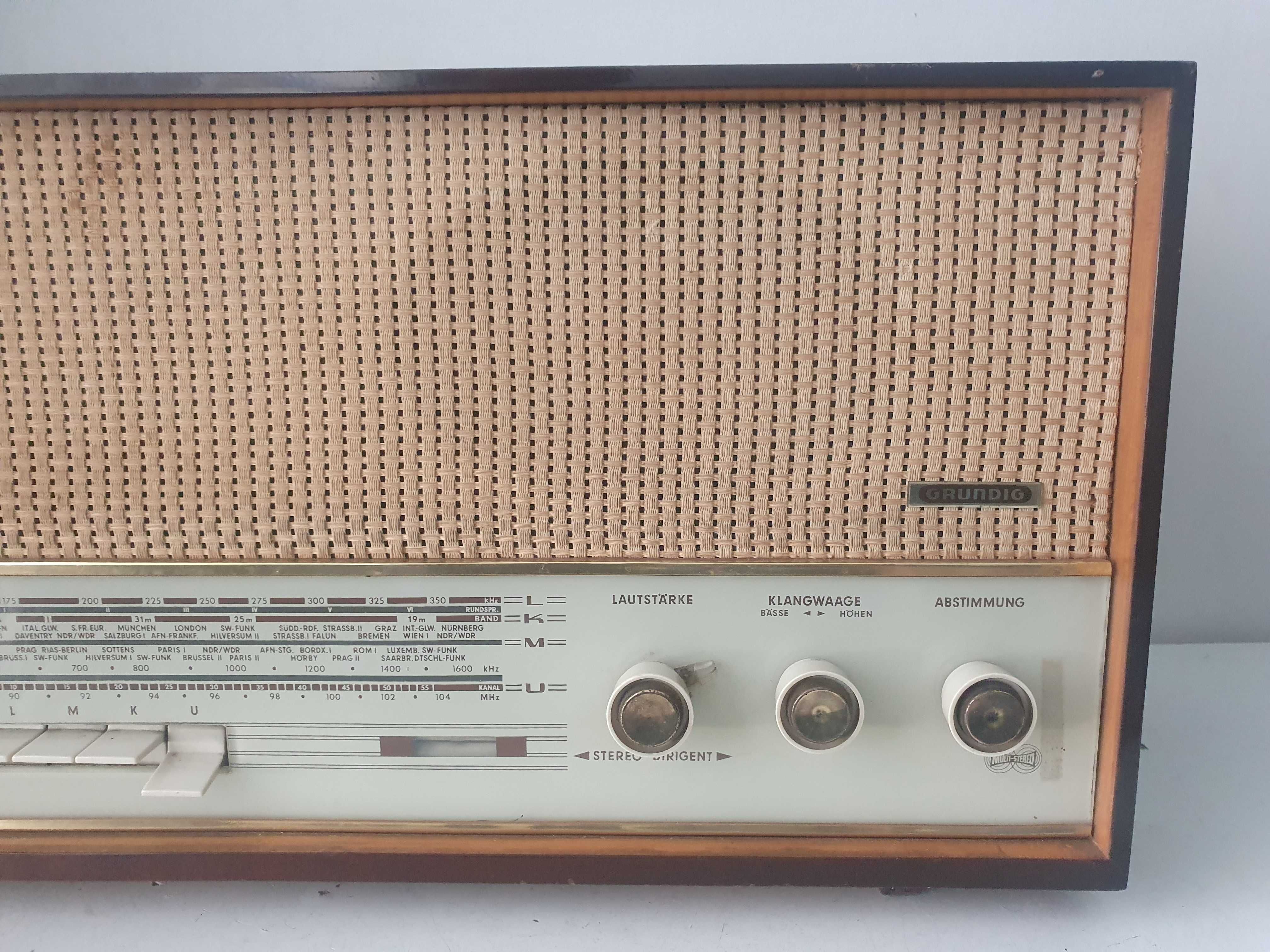 Grundig type 3070 muzica lampi tuburi radio amplificator muzica