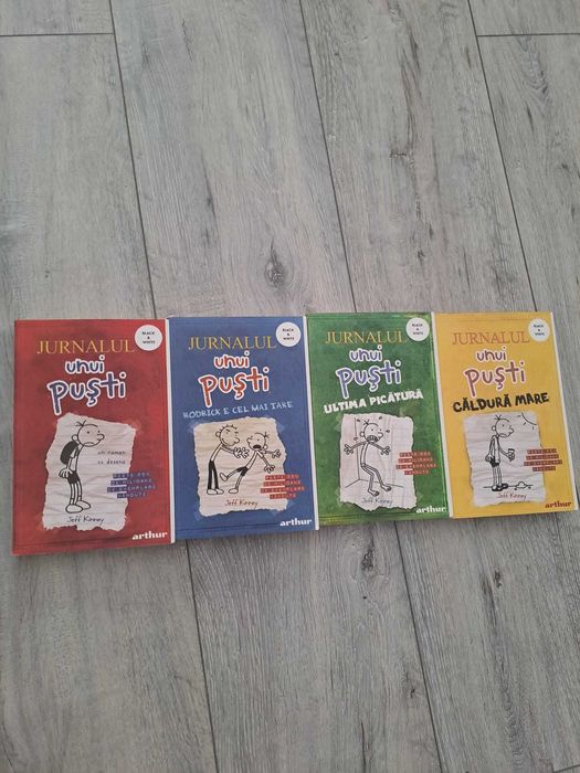 Jurnalul Unui Puști - Paperback, 4 volume