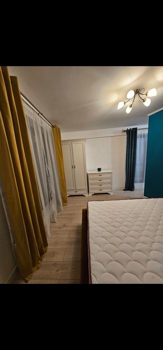 Ap de inchiriat zona Amethyst/Metro
Închiriez apartament lângă Amethys