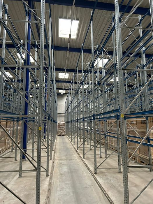 Rafturi metalice