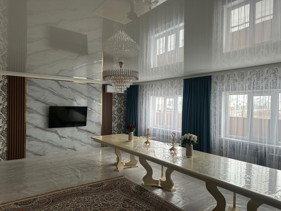 Продам стол с хорошем состоянии