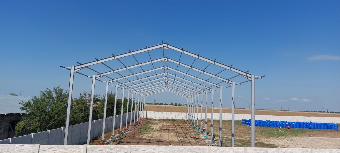 Confecționez hale metalice la comanda clientului