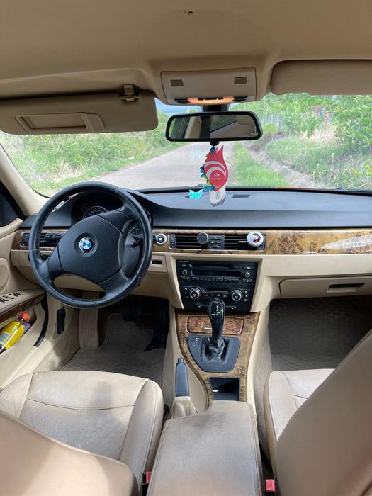 Bmw e 90 de vanzare automat