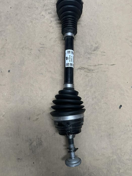 Bmw G26 420-xdrive предна полуоска 9452630