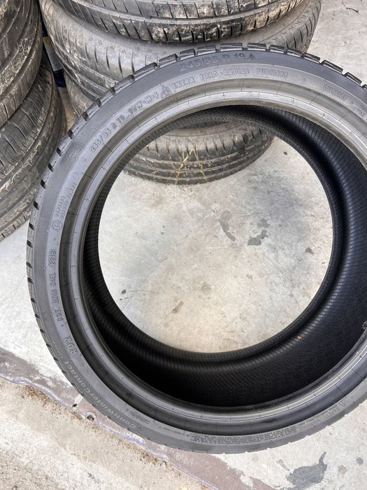 4 anvelope iarna nerulate 245/35/19 , Continental , 8 mm