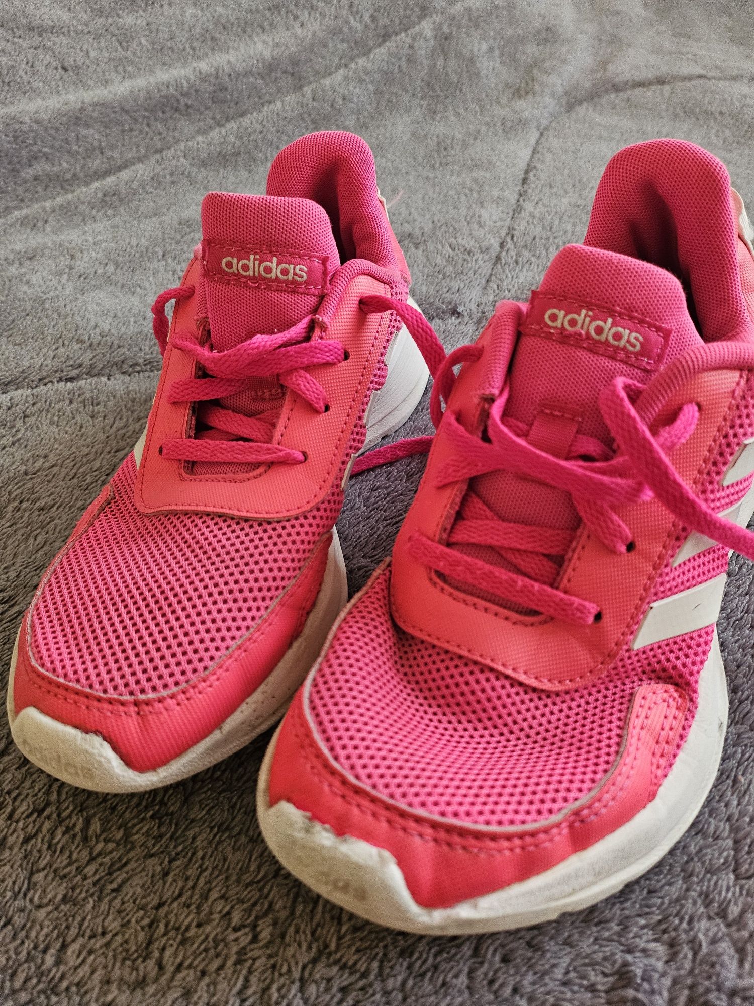 ADIDAS Адидас маратонки