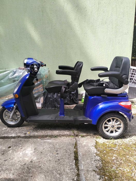 Tricicletă electrica două locuri