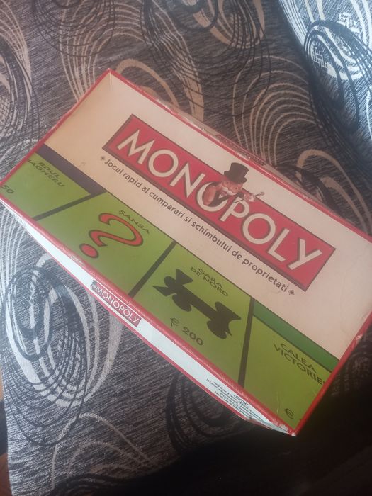 Vând monopoly Schimb de proprietatati