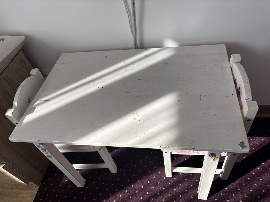 masuta cu scaune copii mici < 7 ani