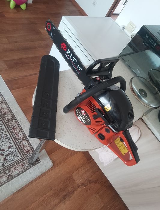 Бензопила PIT продам 35000 или можно обмен на новый тример