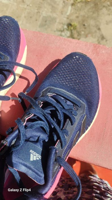 Маратонки Adidas