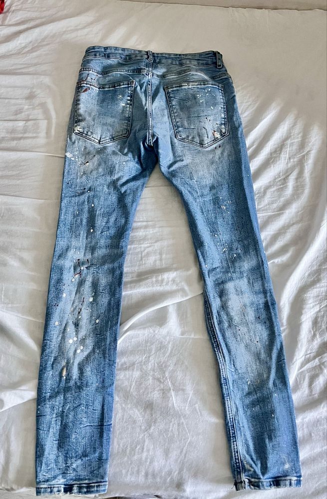 Blugi bershka skinny fit