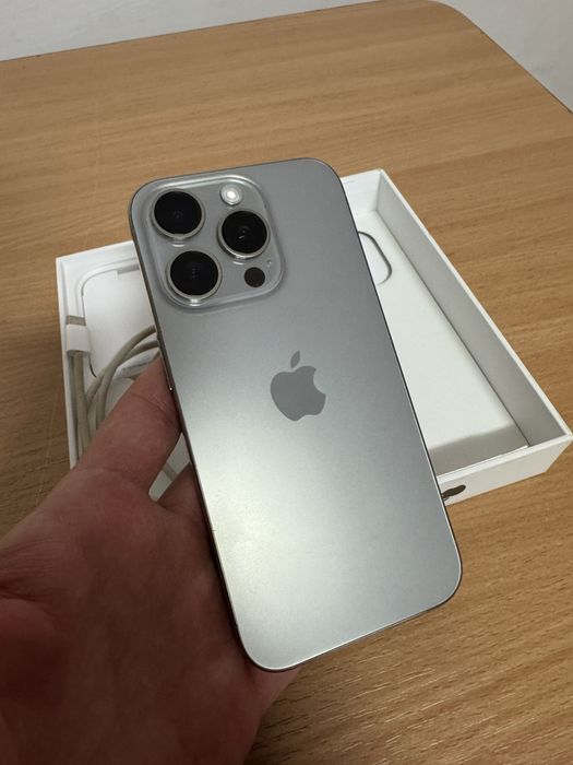 Iphone 15 pro 256gb ca nou full box