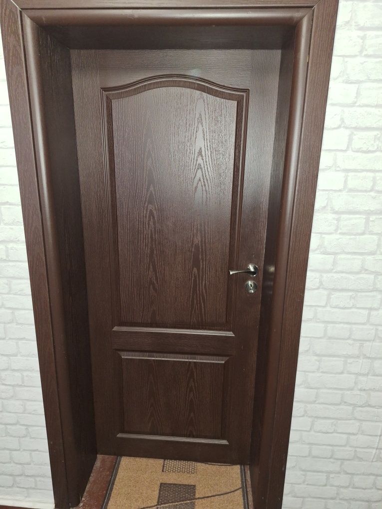 Интериорни врати
