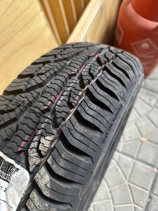 Гума за каравана