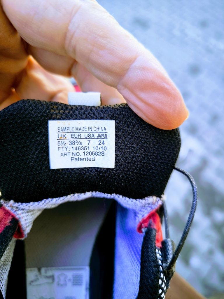 Preț fix,Salomon Gore-tex Nr38,5 Int24cm nu Nike Adidas