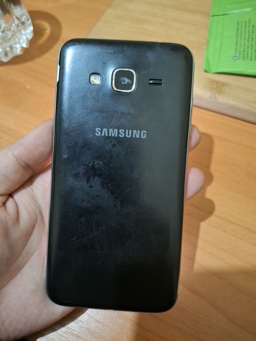 Samsung Galaxy J3 ⁶