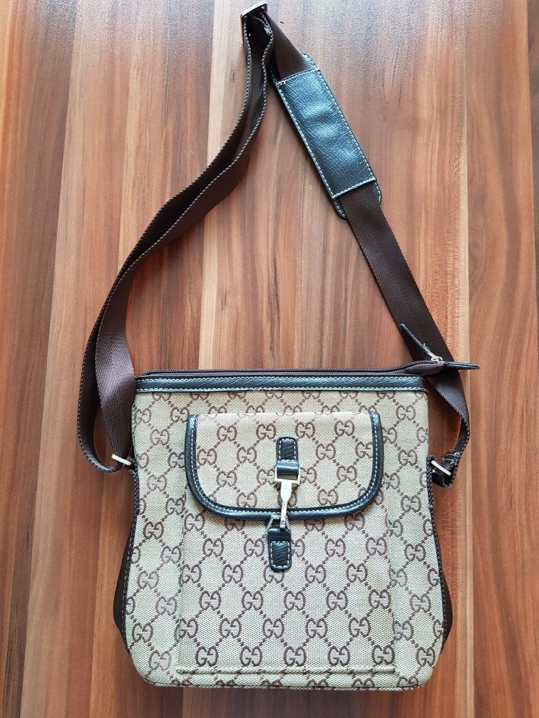 Чанти  "GUCCI "  различни видове