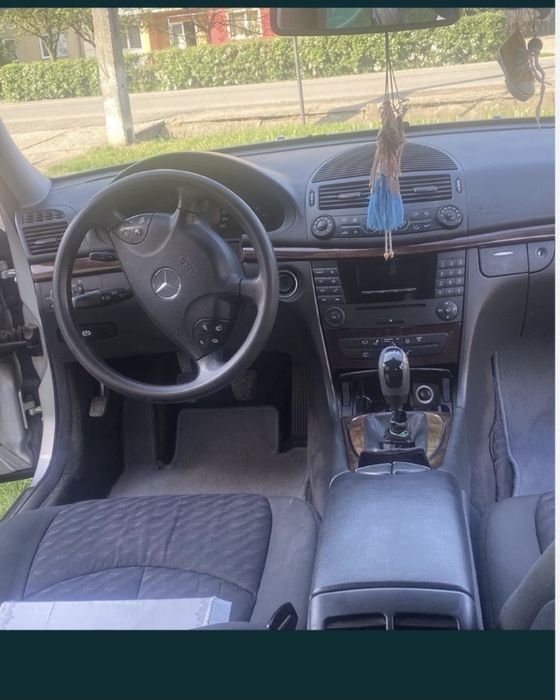 W211 Vand intreg pt dezmembrat