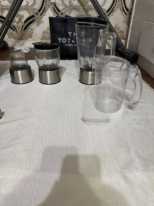 Продаётся соковыжималка с набором шиваки европейски