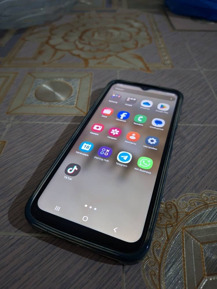 Samsung a14 (64gb)