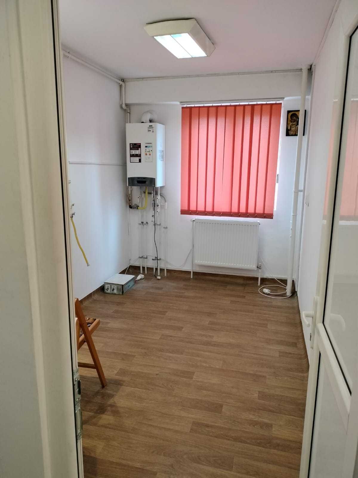 Boema    apartament 2 camere ,spatiu comercial