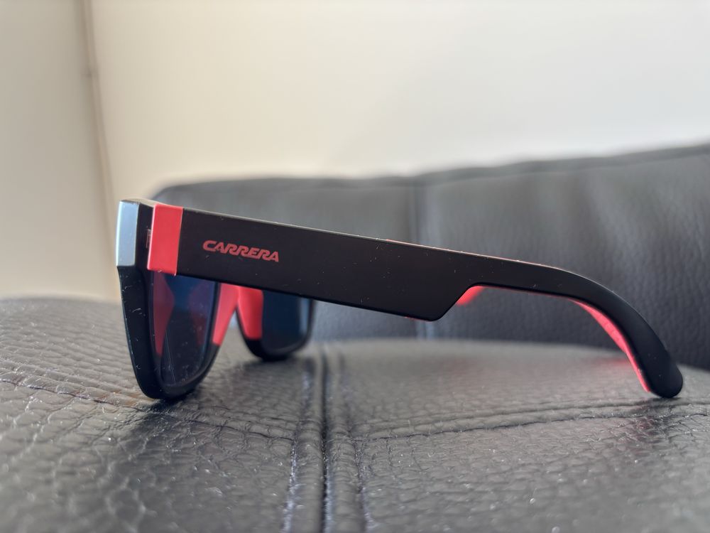 Слънчеви очила Carrera