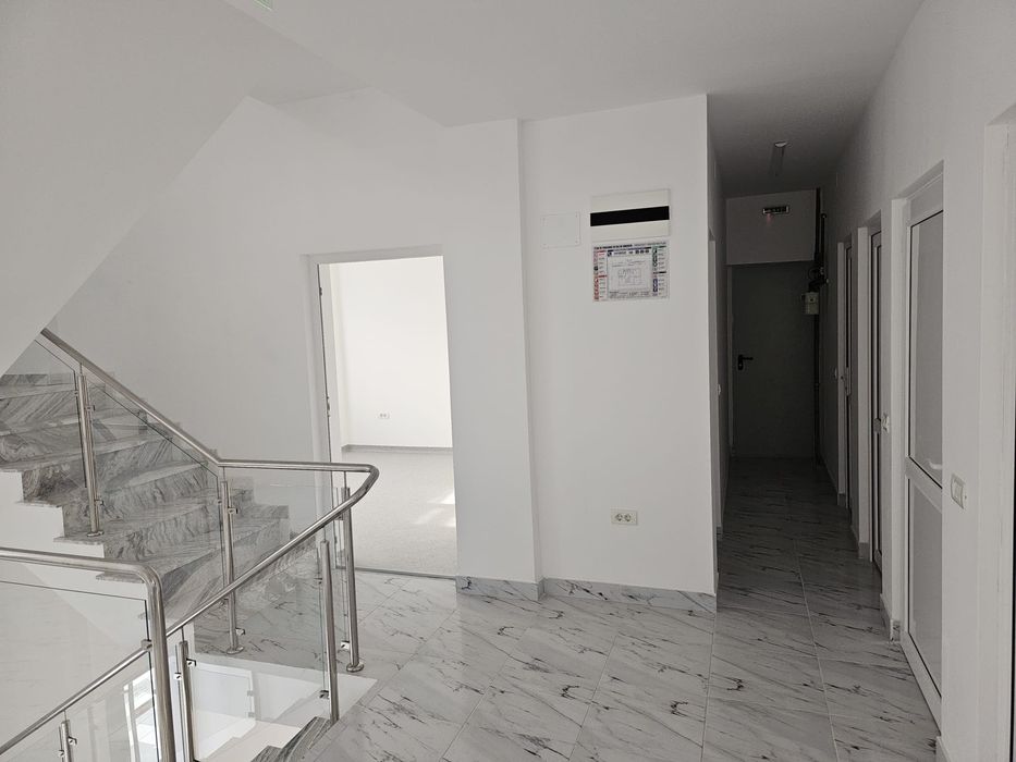 Inchiriez cabinete Medicale Clinica Noua