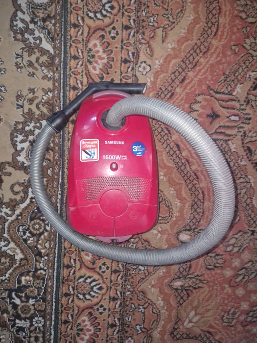 Пылисос без щётки . 8 000 тг.