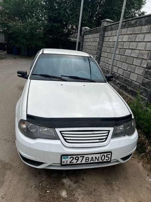 Продается деу нексия 2 срочно