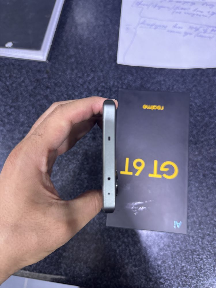 Realmi gt 6t pamit 12.256g holati yengidek karopka dak kamplekt