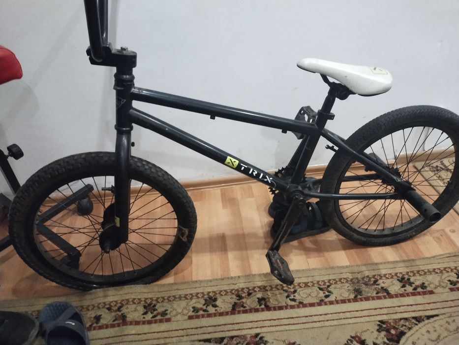 Продам велосипед ВМХ TRIX город Усть-Каменогорск