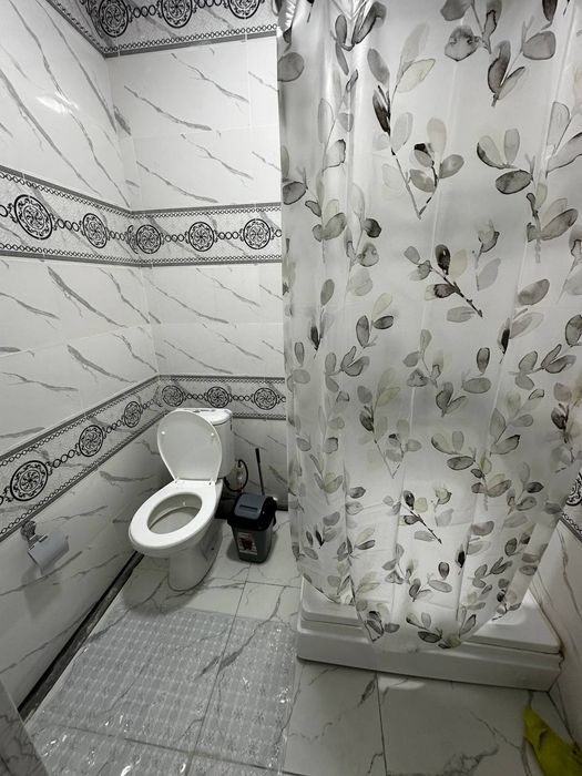 Kukcha oq tepa, literaturniy yoni 1 xona navastroyka 300$