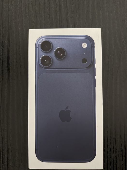 iPhone 17 Pro Max  512GB  Sim fizic, sigilat garantie 2 ani Deep blue