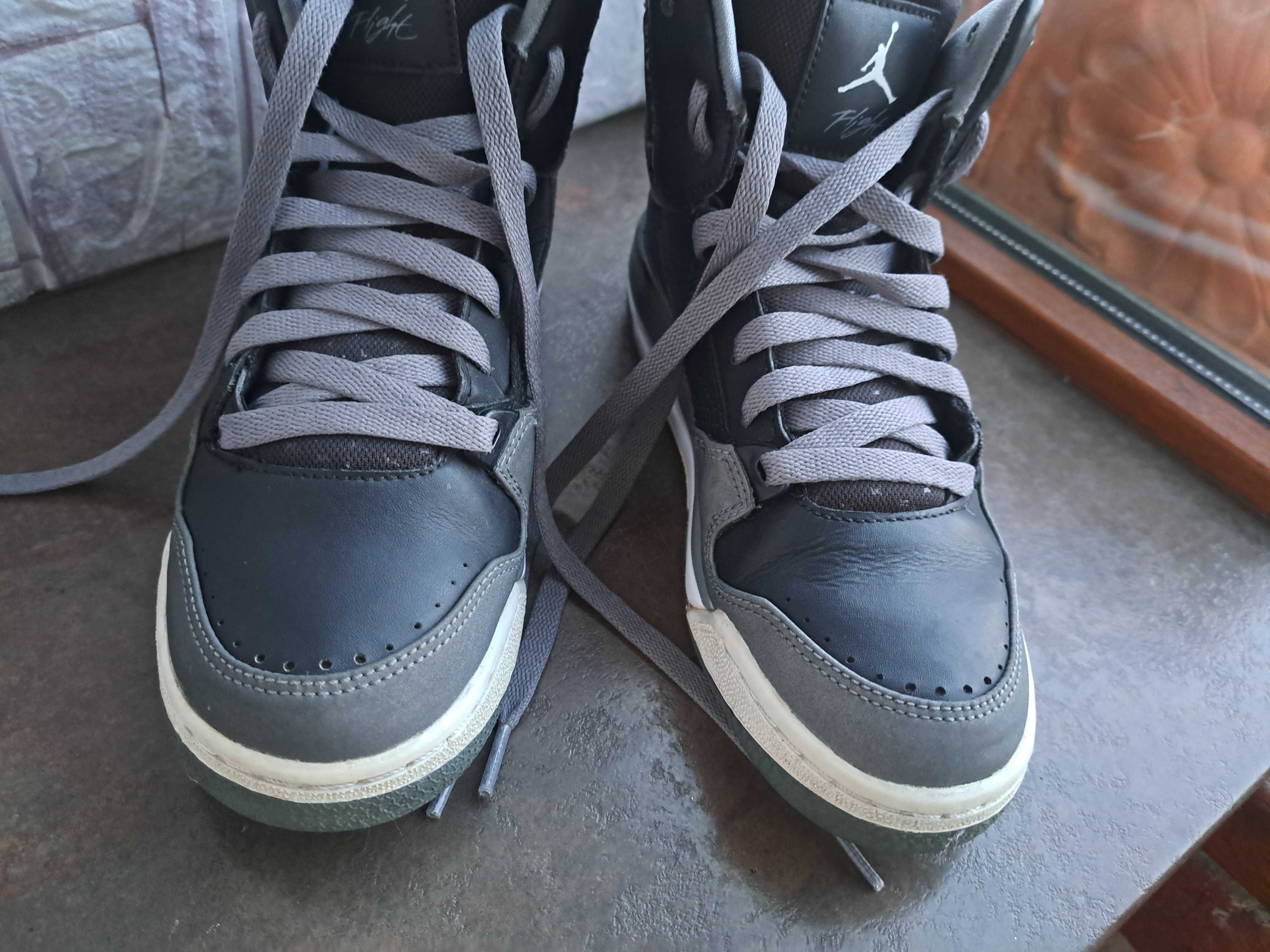 детски маратонки ,кецове,спортни обувки,Nike Air Jordan,38,за момче