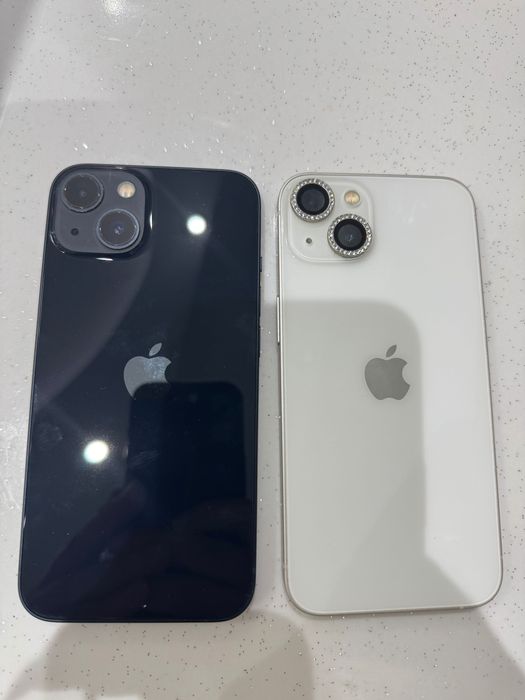 Продавам 2 броя iphone 13
