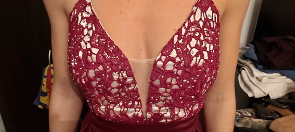 Rochie de seara culoare burgundy noua