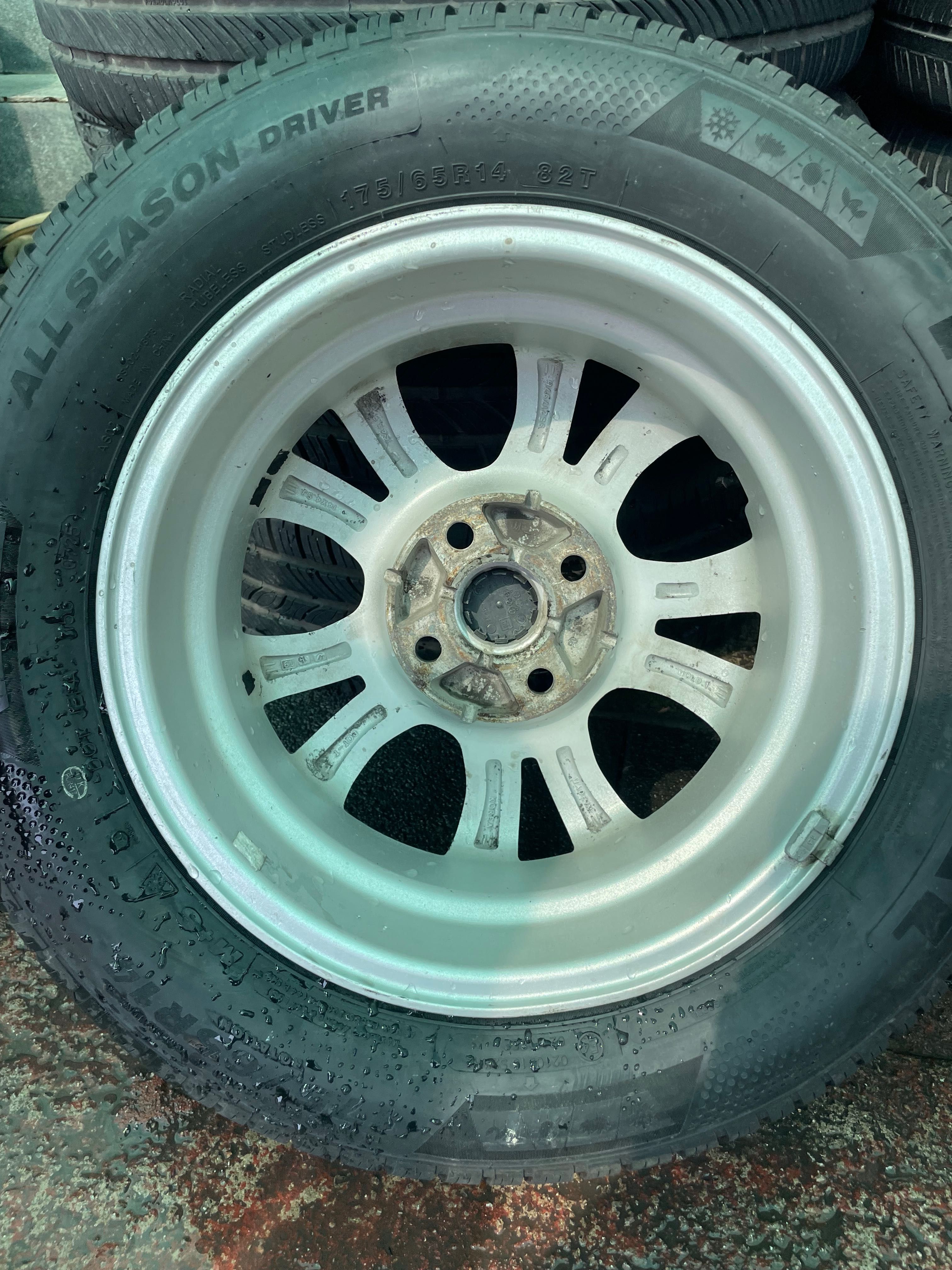 BU/U Spark saka 4pz diska 14R 4/100