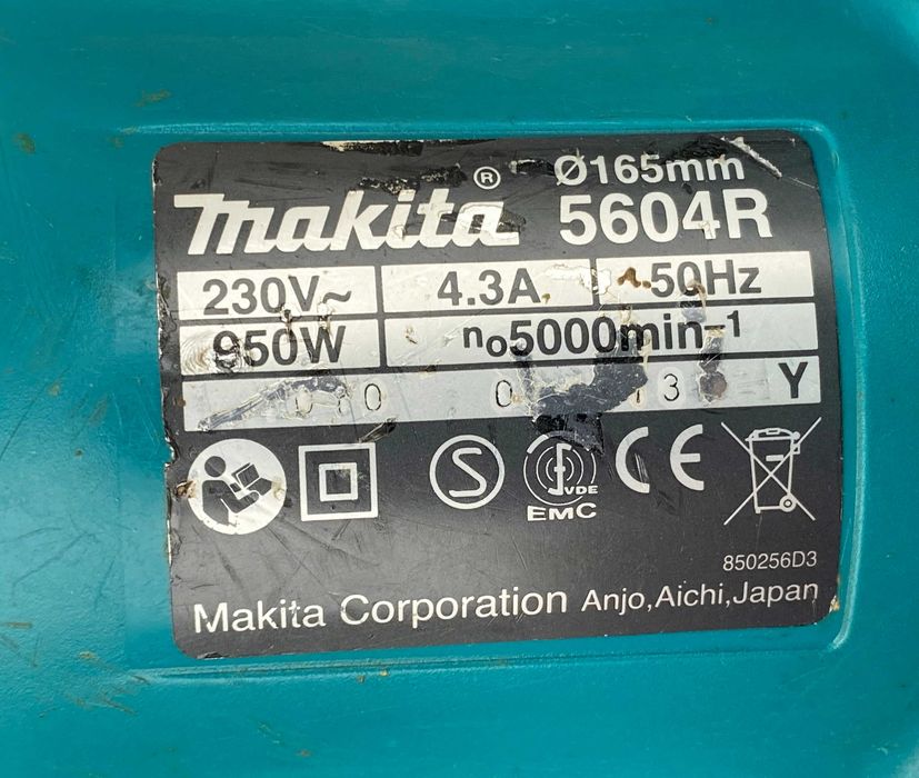 Makita 5604R - Електрически ръчен циркуляр