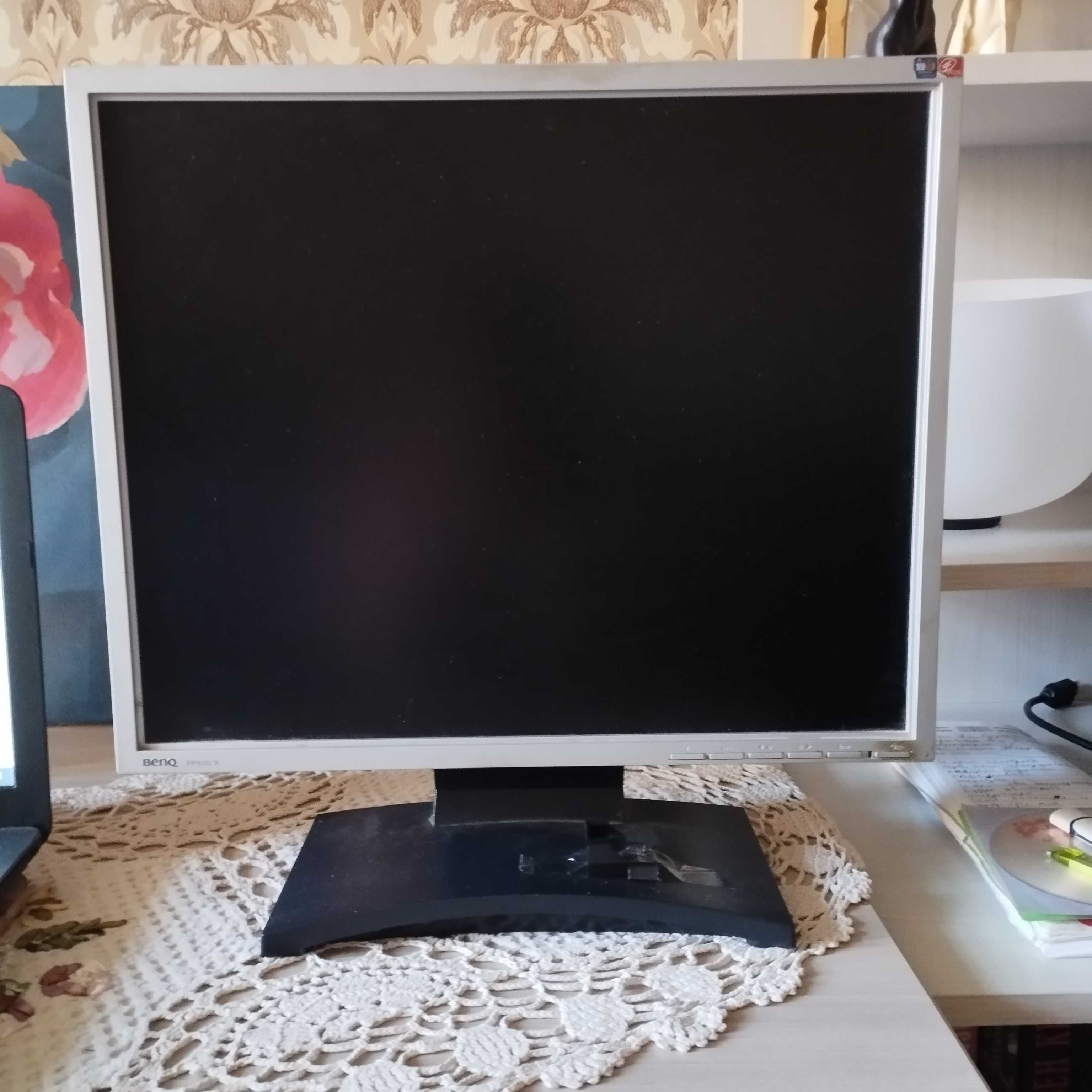 продам монитор BENQ