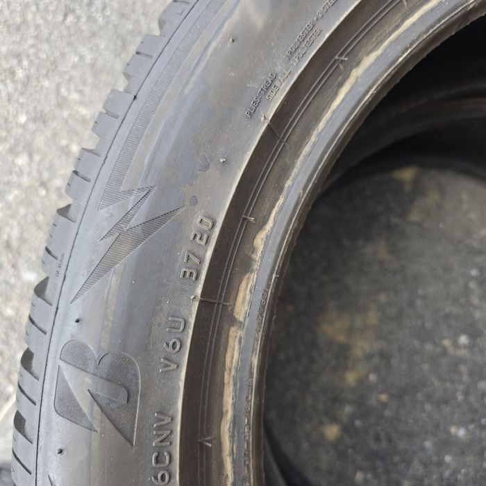 2x 235/50/19 M+S BRIDGESTONE 2020 Stare excelentă