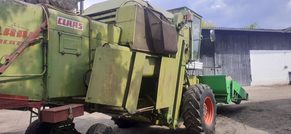 combina claas mercator