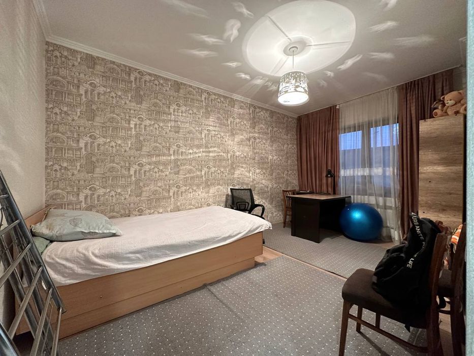 Продается дом 2,75 сотых  Аэропорт Международный  собственик