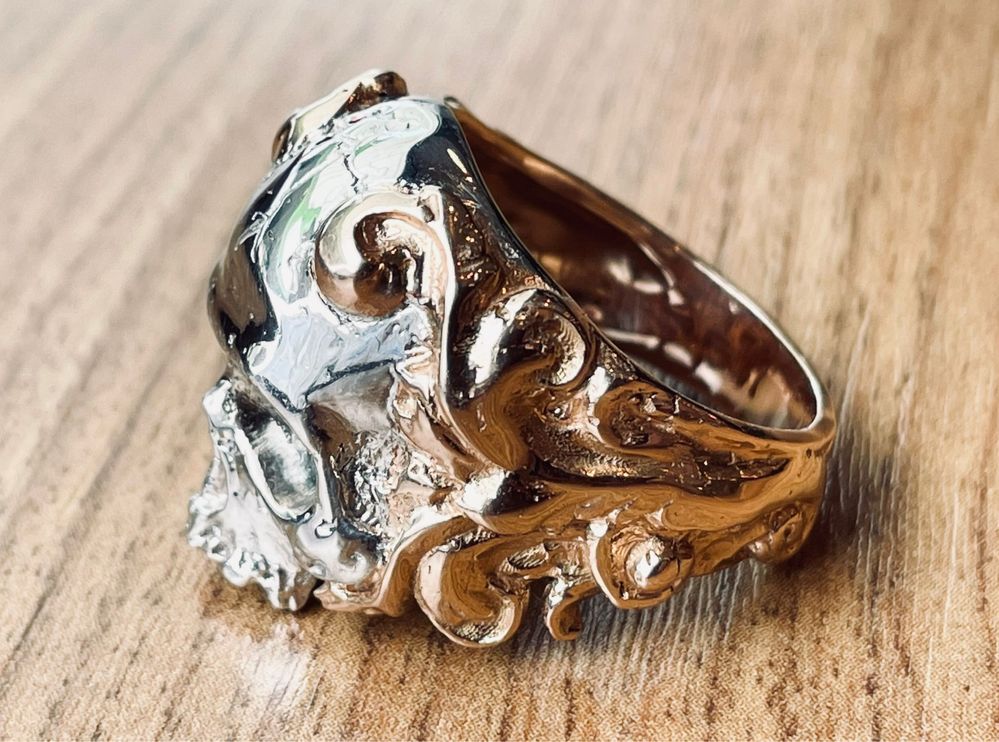 Inel aur 18 k  craniu Memento Mori Skull Italia designer Vlad Glynin