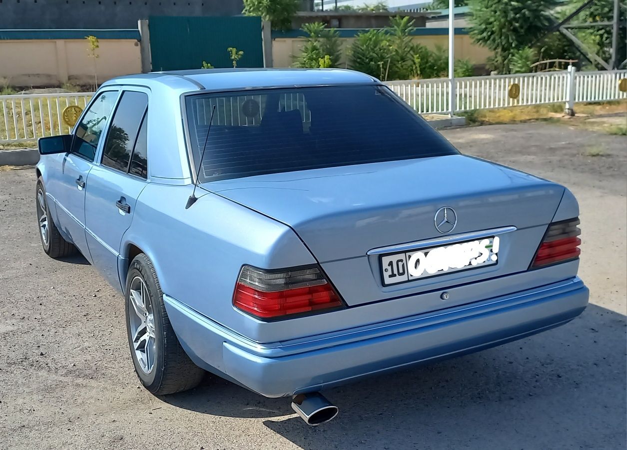 Mersedes Benz W124  E klas заводской ешка срочно пул зарил