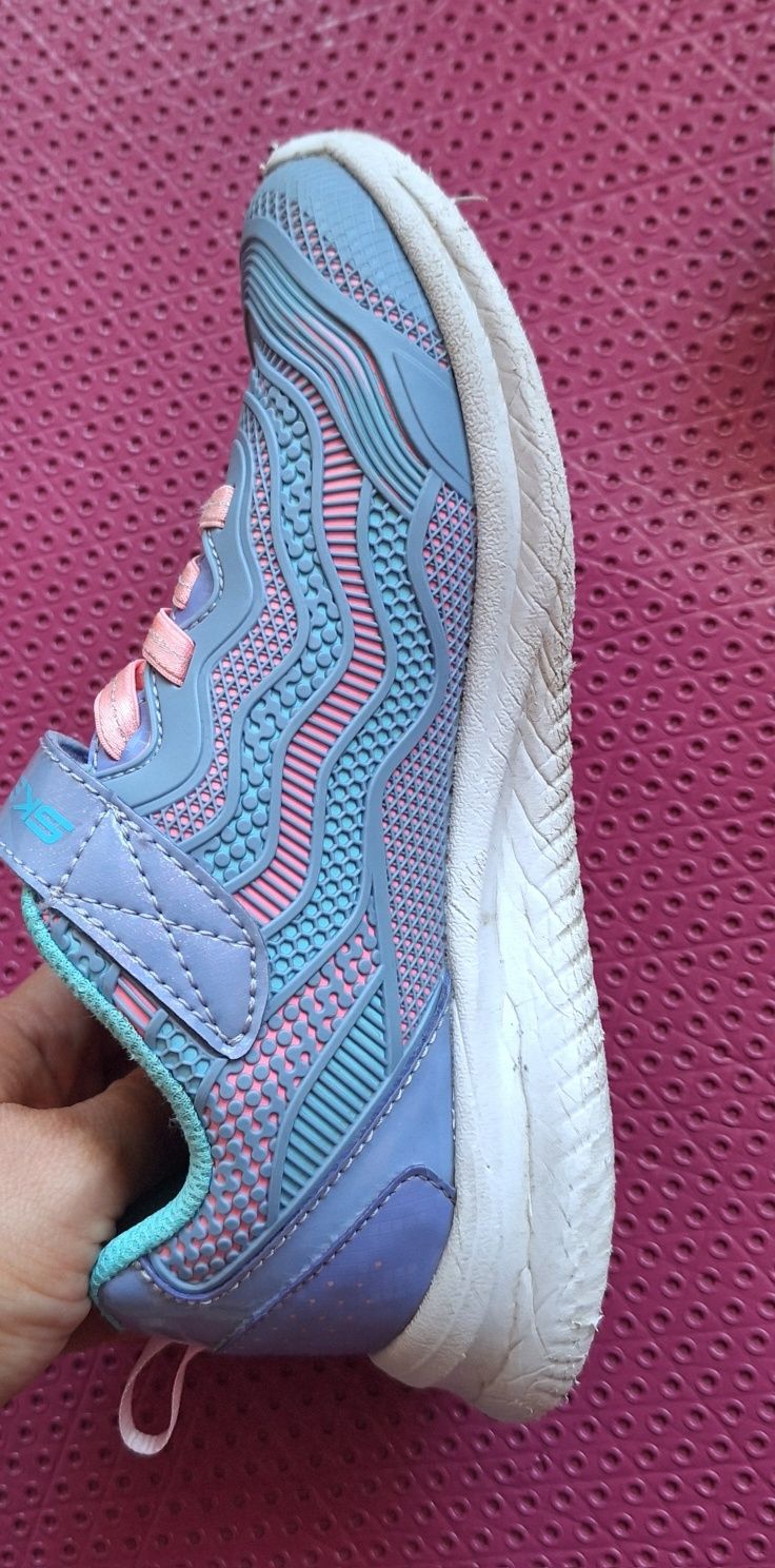 Маратонки  Skechers 32 номер