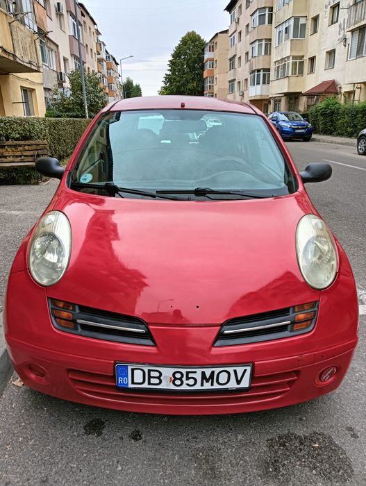 Vând Nissan micra