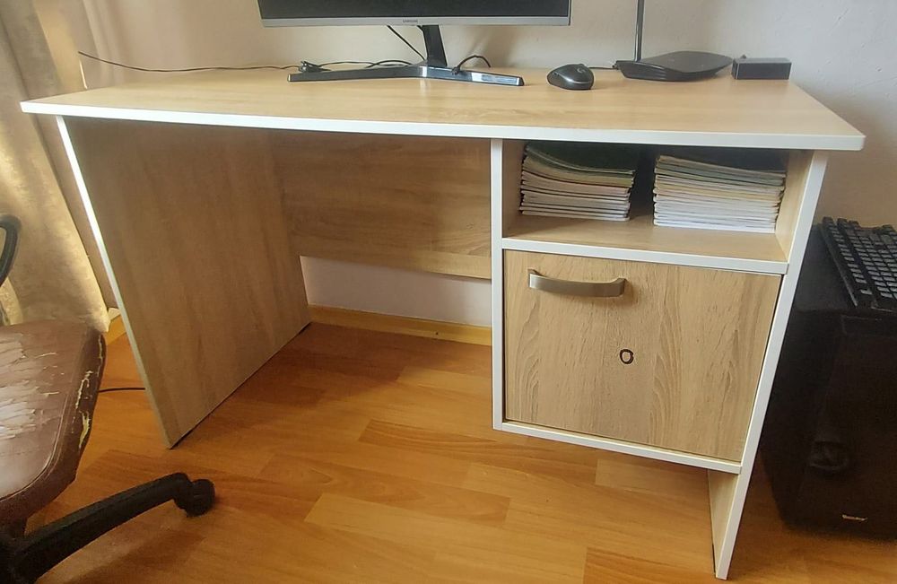 Стол ученический компьютерный б/у