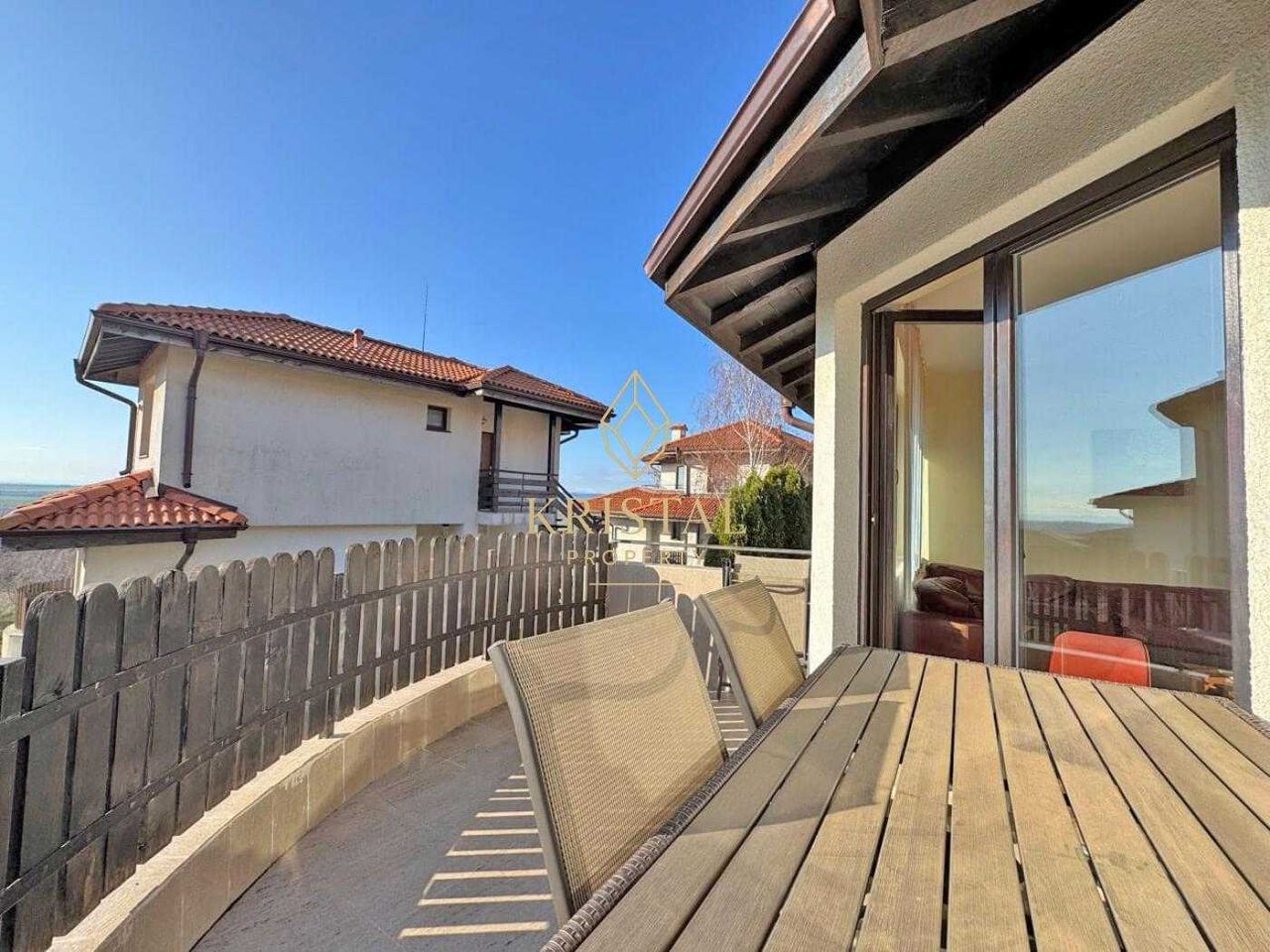 Продава се Тристаен апартамент в с. Кошарица, Област Бургас - 90 кв.м за 1044 €/кв.м - Снимка #15