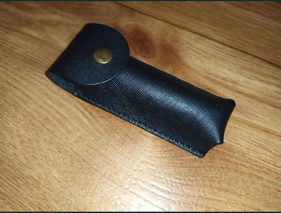 Чехол из натуральной кожи